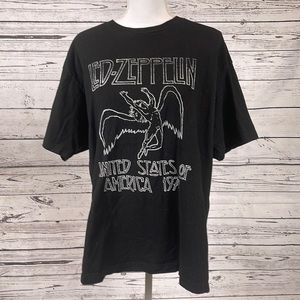 Led Zeppelin band T-shirt